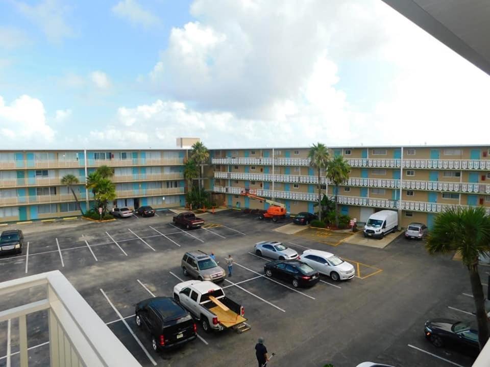 代托纳海滩Ocean Breeze - Direct Ocean Front-Pool Is Open公寓 外观 照片
