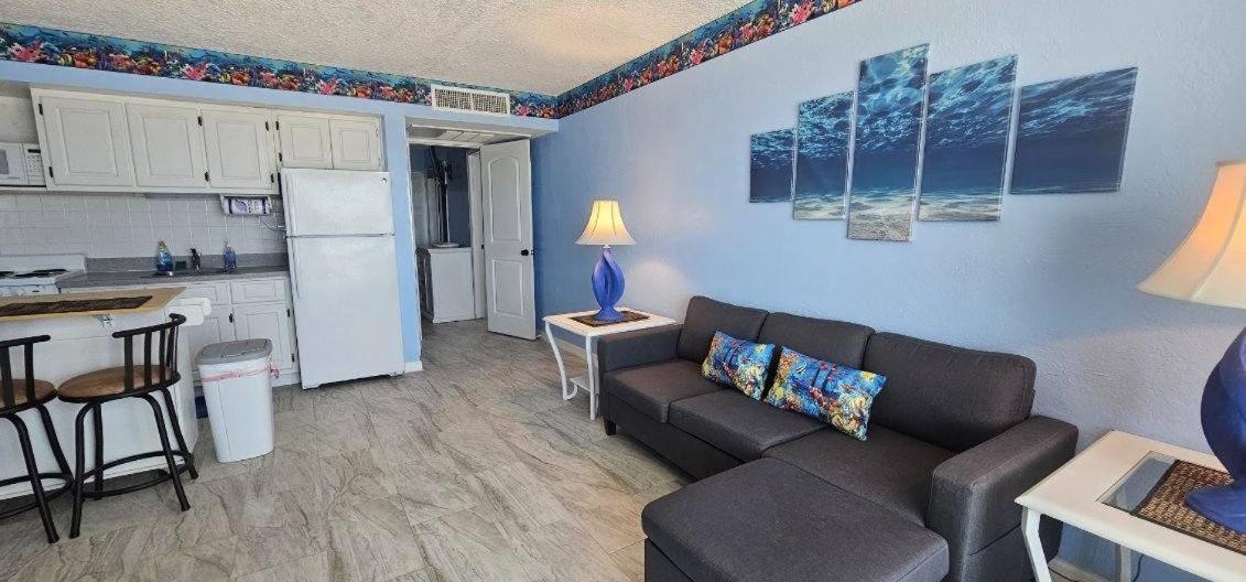 代托纳海滩Ocean Breeze - Direct Ocean Front-Pool Is Open公寓 外观 照片